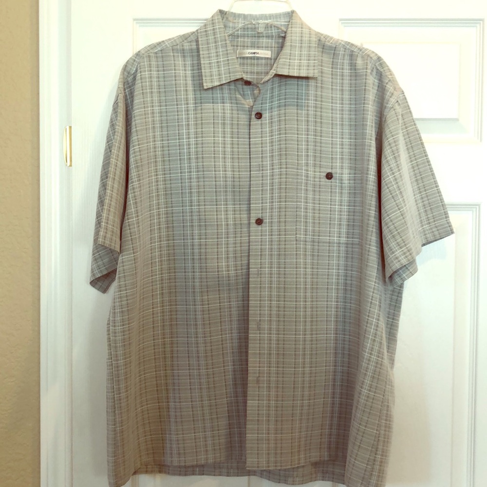 Large, short sleeve shirt